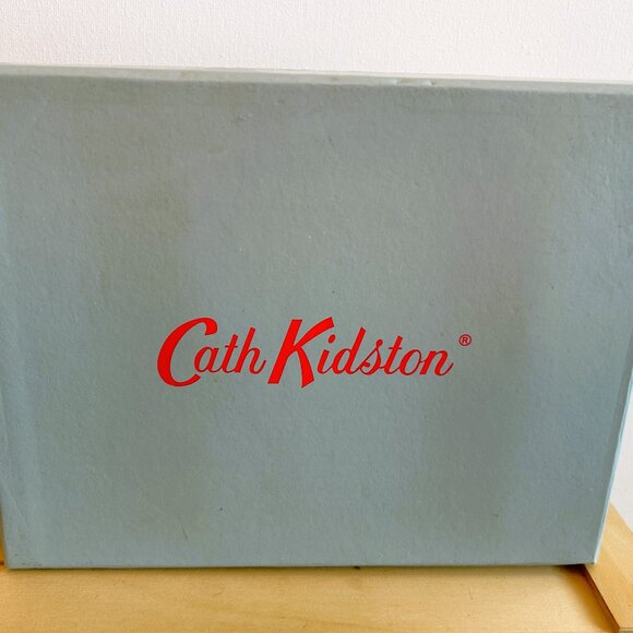 Cath Kidston Gift Box Set of 4 Floral Fine China Mugs - Picture 2 of 9